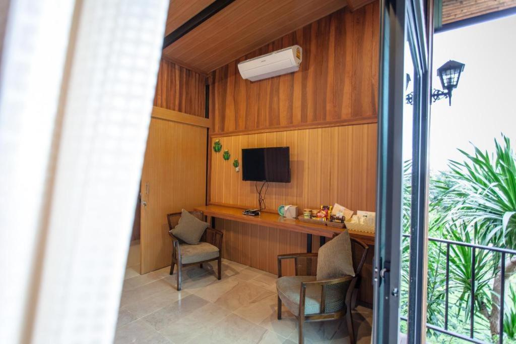 Dusit Talai Resort Mu Si Esterno foto